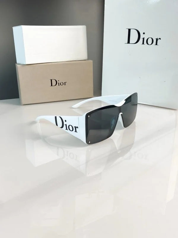 DR White 7812