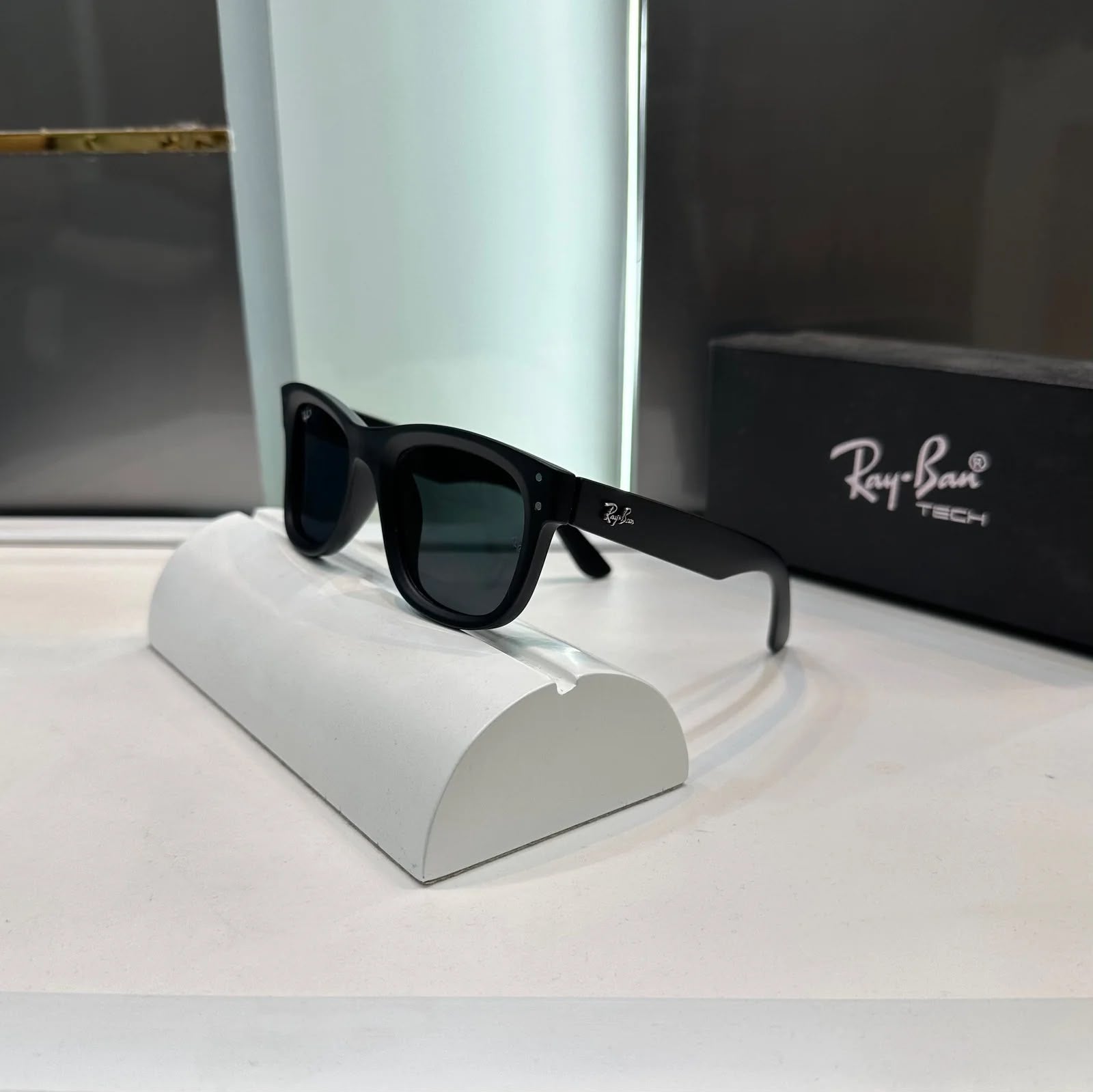 RB 0502 REVERSE MATT BLACK SHAHID KAPOOR EDITION SUNGLASS