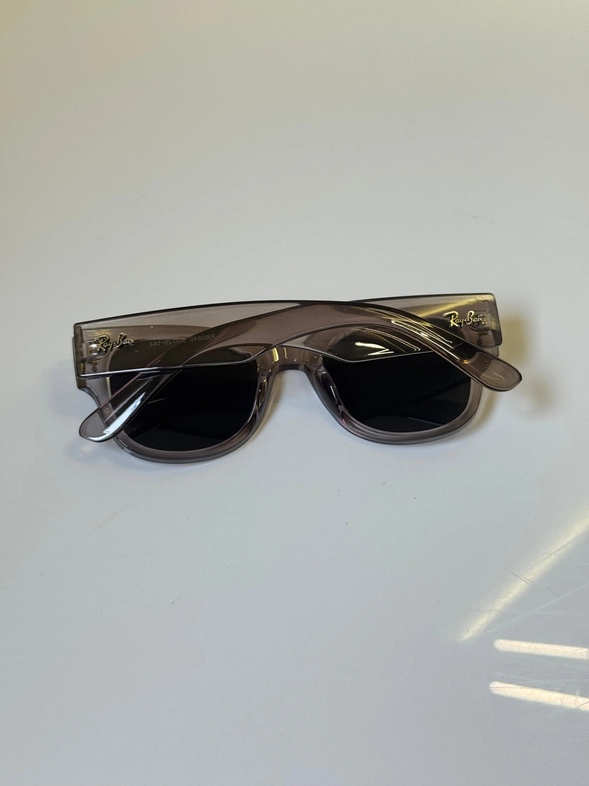 RB 0840 Grey Mega Wayfarer
