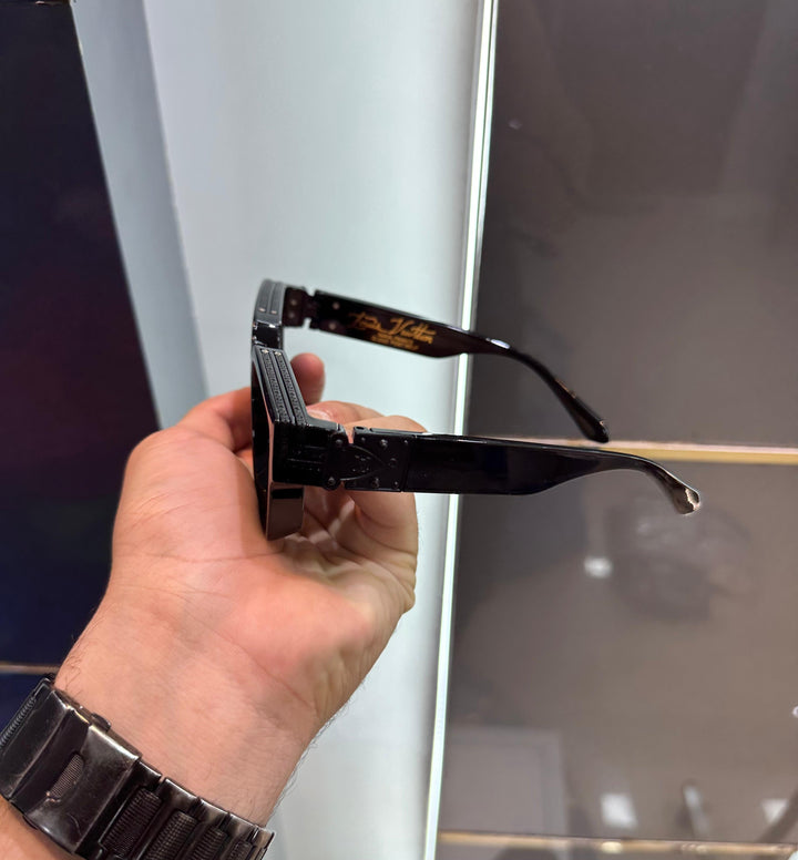 LV Millionaire Black Diamond Edition