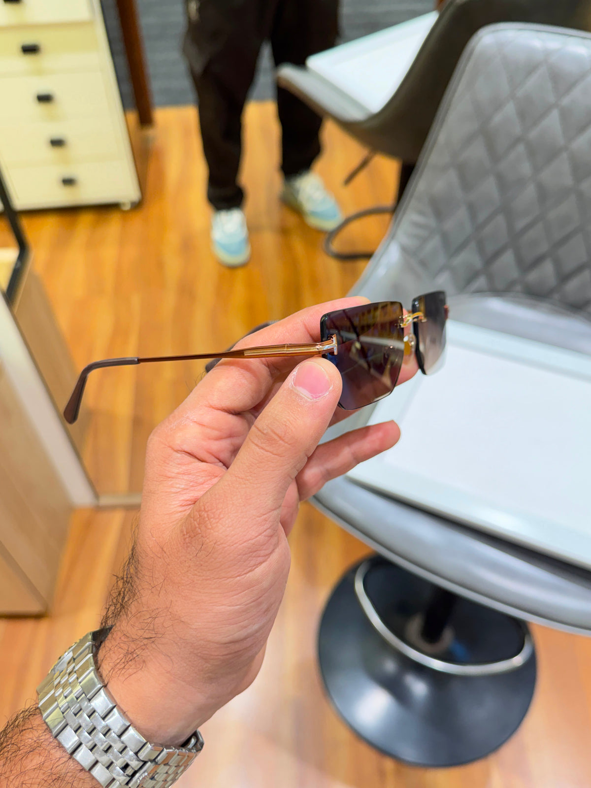 TF UNISEX RIMLESS FRAME BROW