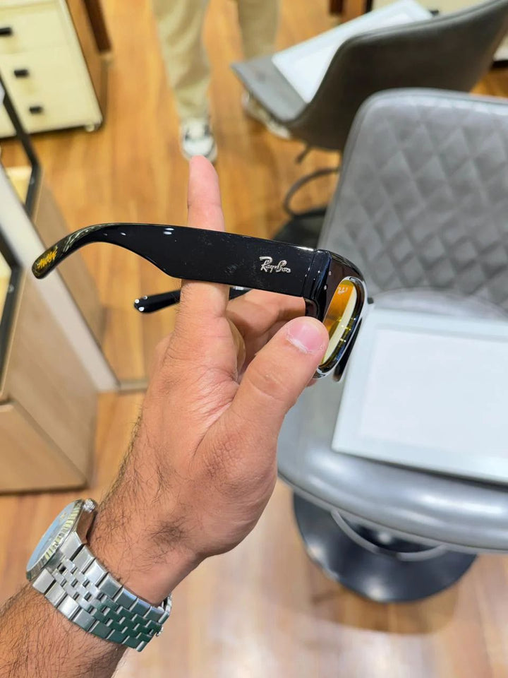 RB 4940 Mega Wayfarer Black Yellow