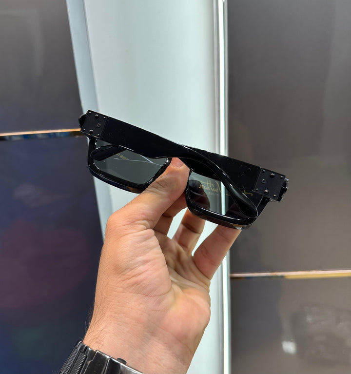 LV Millionaire Black Diamond Edition