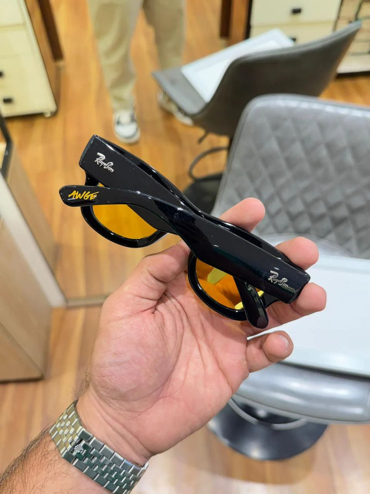 RB 4940 Mega Wayfarer Black Yellow
