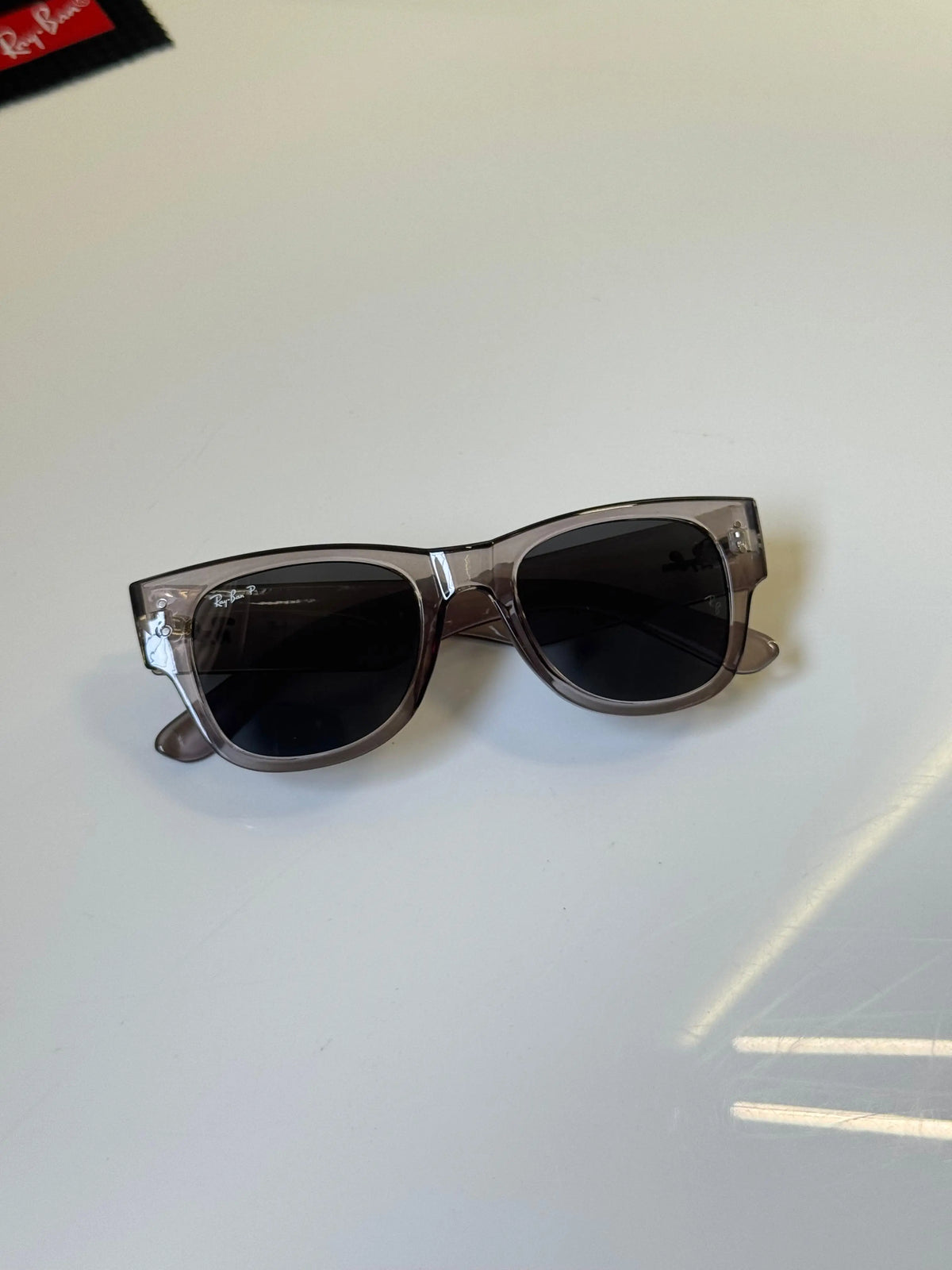 RB 0840 Grey Mega Wayfarer