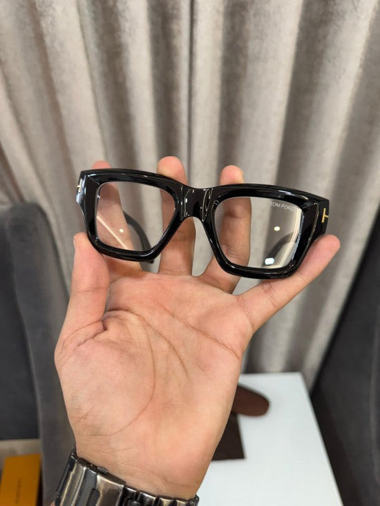 TF 4184 BLACK FRAME